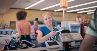 queenpins extreme couponing3 1630614285 1630614285