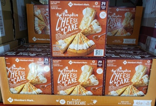 sams club members mark pumpkin cheesecake 2021 sv 1631280966 1631280966
