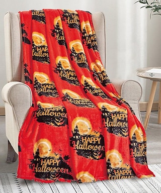 zulily-halloween-haunted-throw-091321