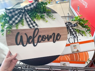 aldi welcome sign 2021 th 1634742084 1634742084