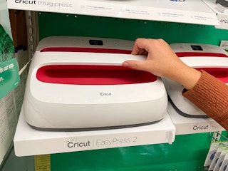 cricut heat press easy 2 michaels 1633650746 1633650746