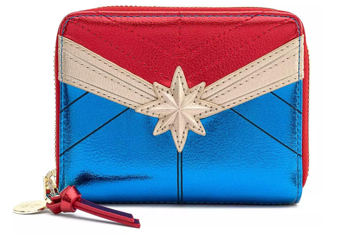 disney-store-marvel-loungefly-wallet-2021-2