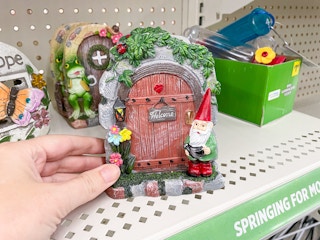 dollar general garden figurine 2021 th 1634923539 1634923539