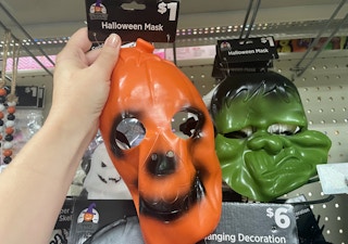 dollar general halloween mask 2021 th 1 1634045944 1634045944