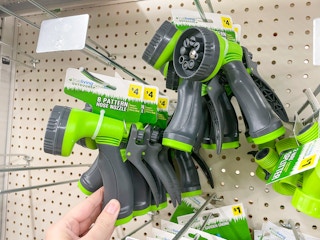 dollar general hose nozzle 2021 th 1634923581 1634923581