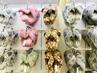 crossband slippers display wall