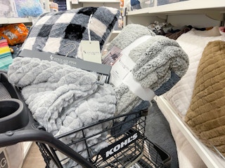 kohls black friday ugg koolaburra 2021 6 1636138546 1636138546 scaled