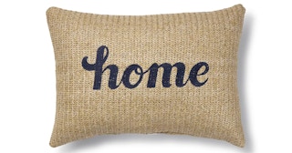 kohls-outdoor-clearance-pillow-2021-1