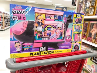 lol-surprise-plane-target-2021