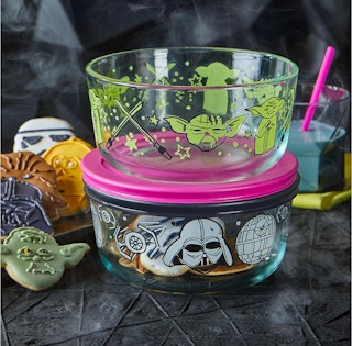 macys-pyrex-start-wars-102321