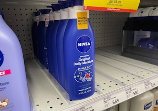 meijer nivea lotion 2021 th 1633716280 1633716280