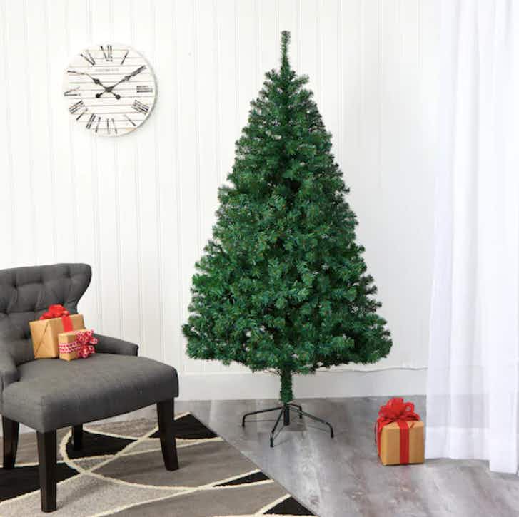 5ft. Northern Tip Pine Artificial Christmas Tree