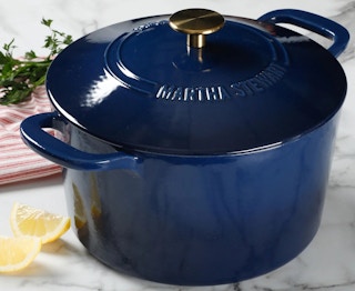 sams-club-martha-stewart-7-quart-dutch-oven-102821-a