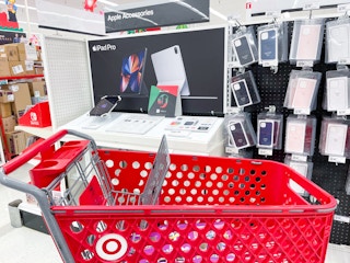 target black friday apple 2021 2 1637097768 1637097768