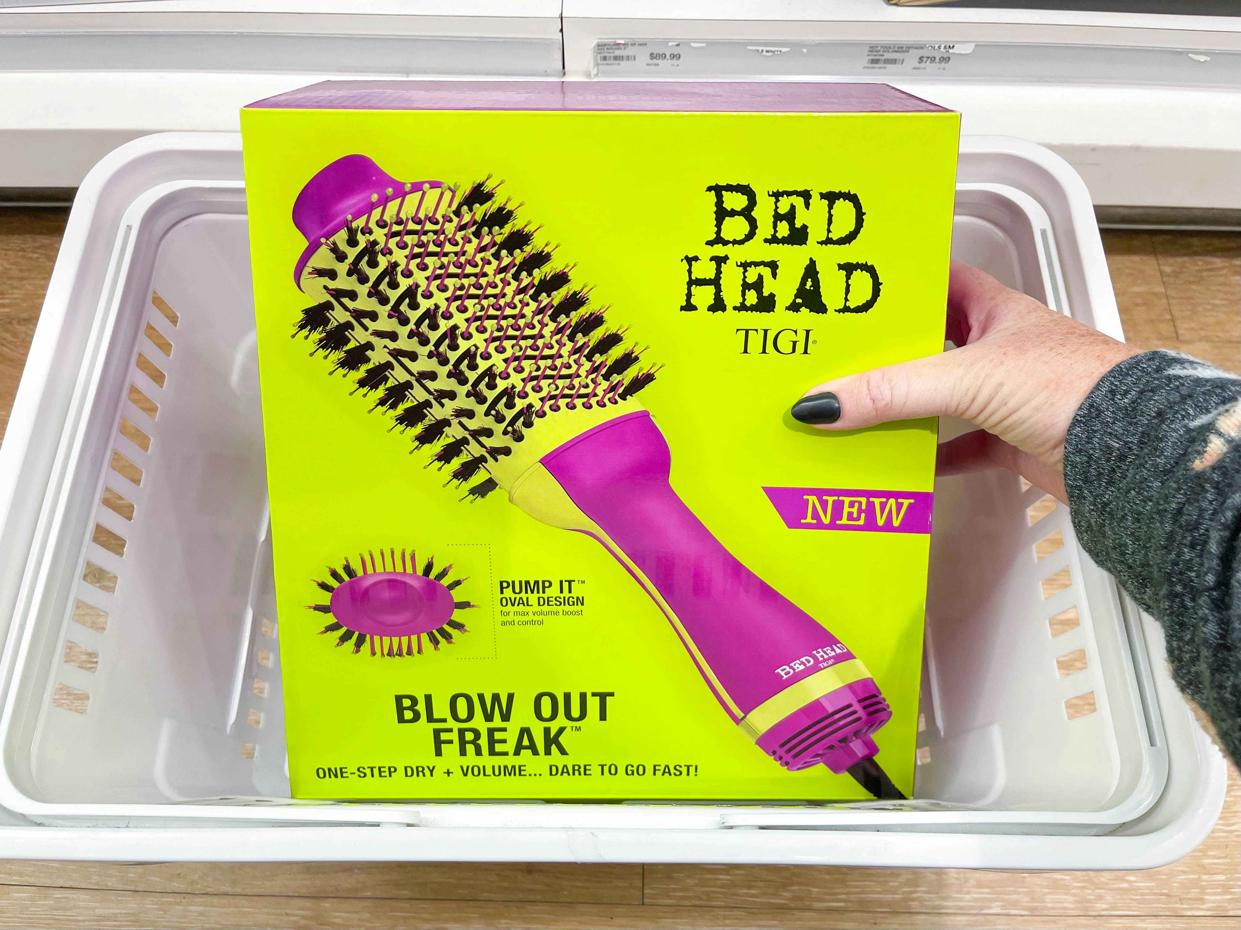 bed head blow out freak box in basket