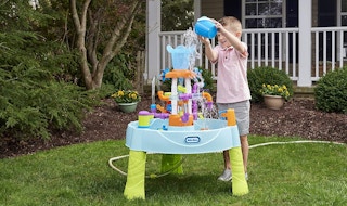 walmart-amazon-little-tikes-flowin-fun-water-table-2021