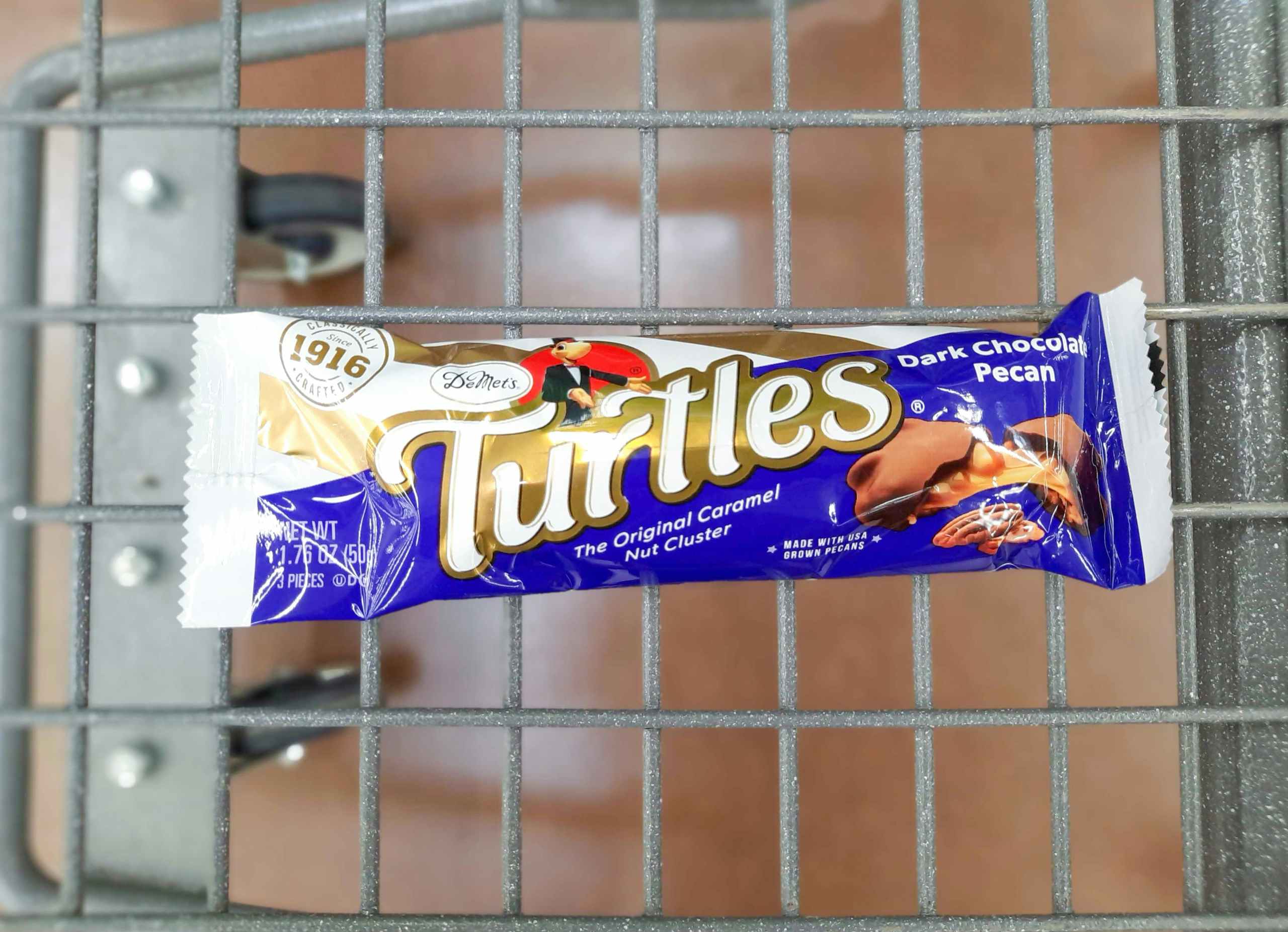 walmart-demets-turtles-dark-pecan-2021