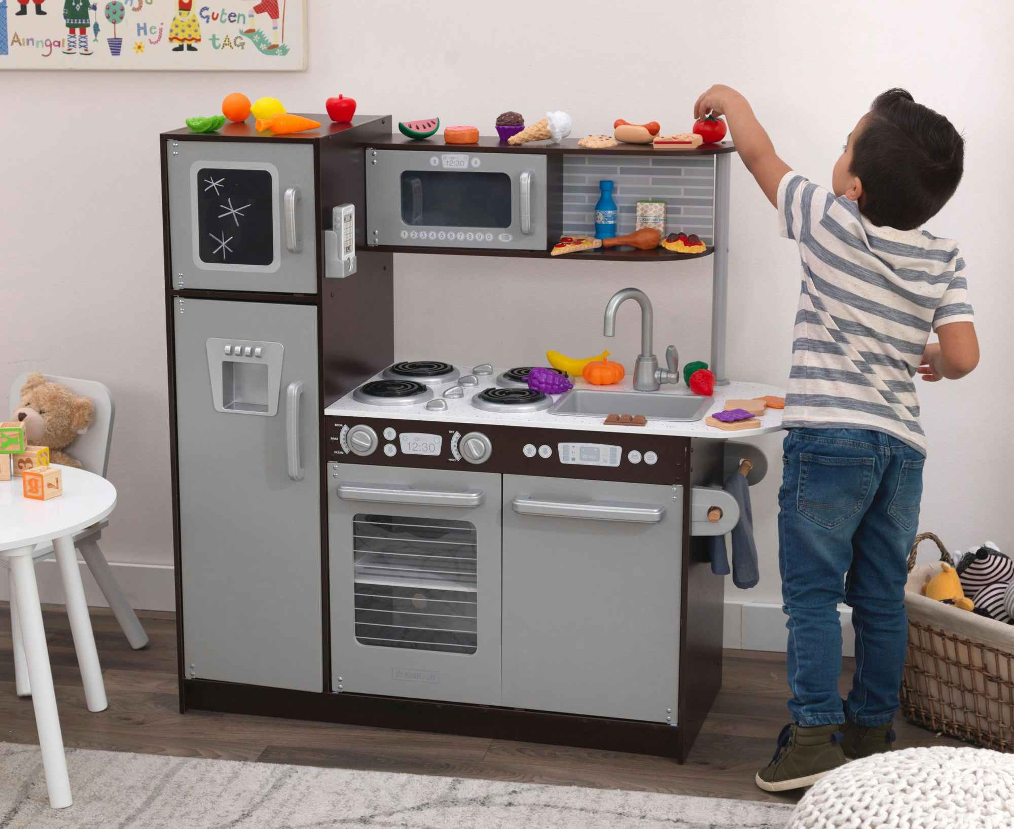 walmart-kidkraft-uptown-espresso-play-kitchen-2021