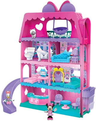 amazon disney minnie mouse house 2021 1 1637697949 1637697949 425x537