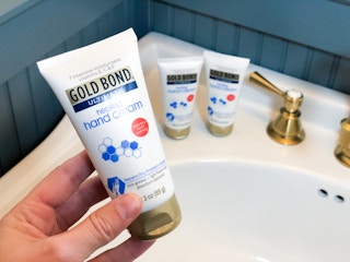 amazon gold bond hand cream 4 1637613141 1637613141