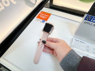 apple watch walmart 2021 1637609223 1637609223 scaled