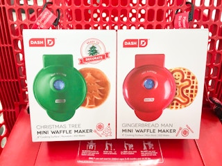 dash holiday waffle target 2021 3 1638196042 1638196042 scaled