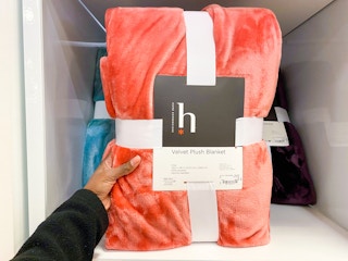 jcpenney-home-expressions-velvet-blanket-2021-2-2