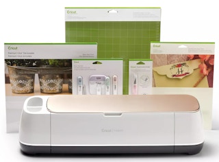 Cricut Maker Everyday Crafter Bundle