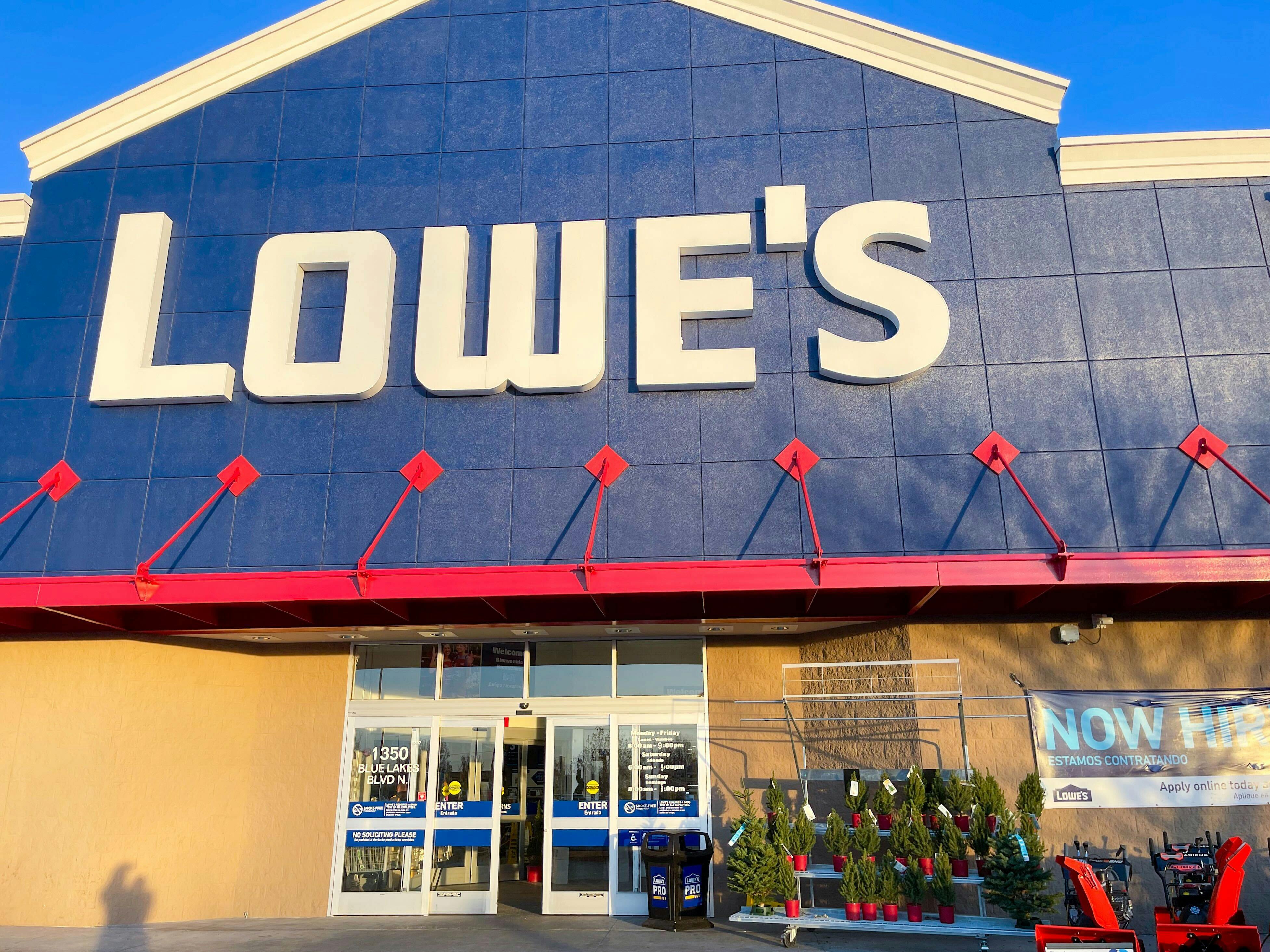 Lowe's National First Responders Day Appreciation - The Krazy ...