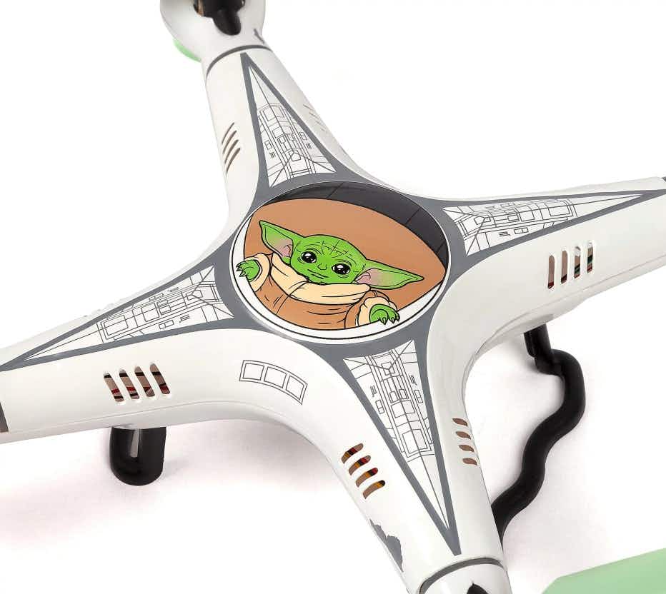 qvc-baby-yoda-drone-2021-2