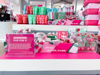 ulta black friday stocking stuffers 2021 1 1637015985 1637015985 scaled