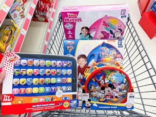 walgreens disney toys cart 112821 1638131626 1638131626 scaled