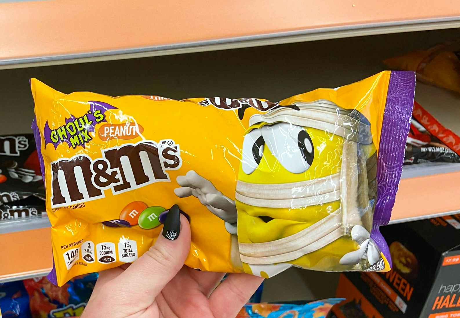 walgreens-m&ms-ghoul-mix-2021