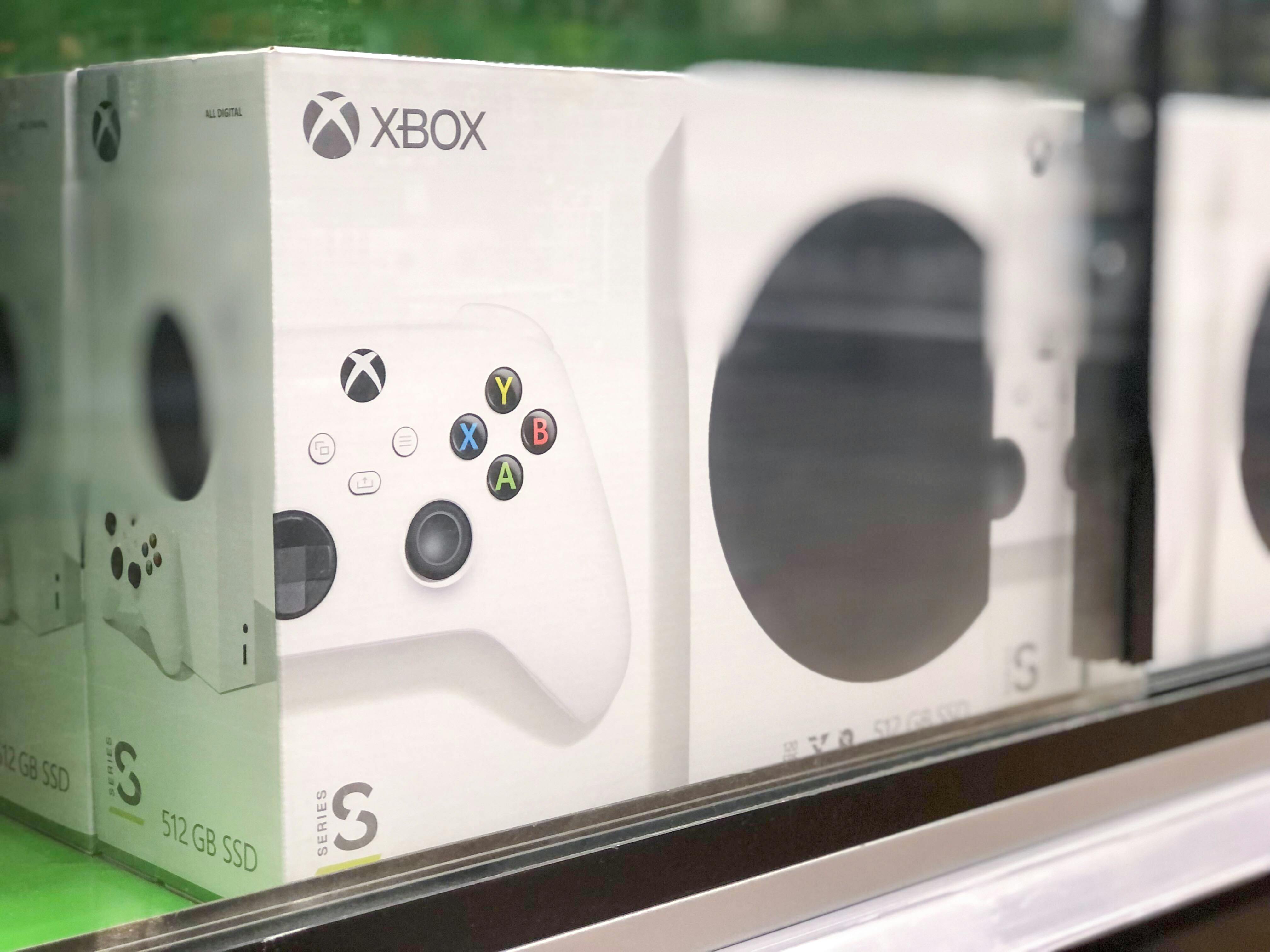 xbox s series box in display case