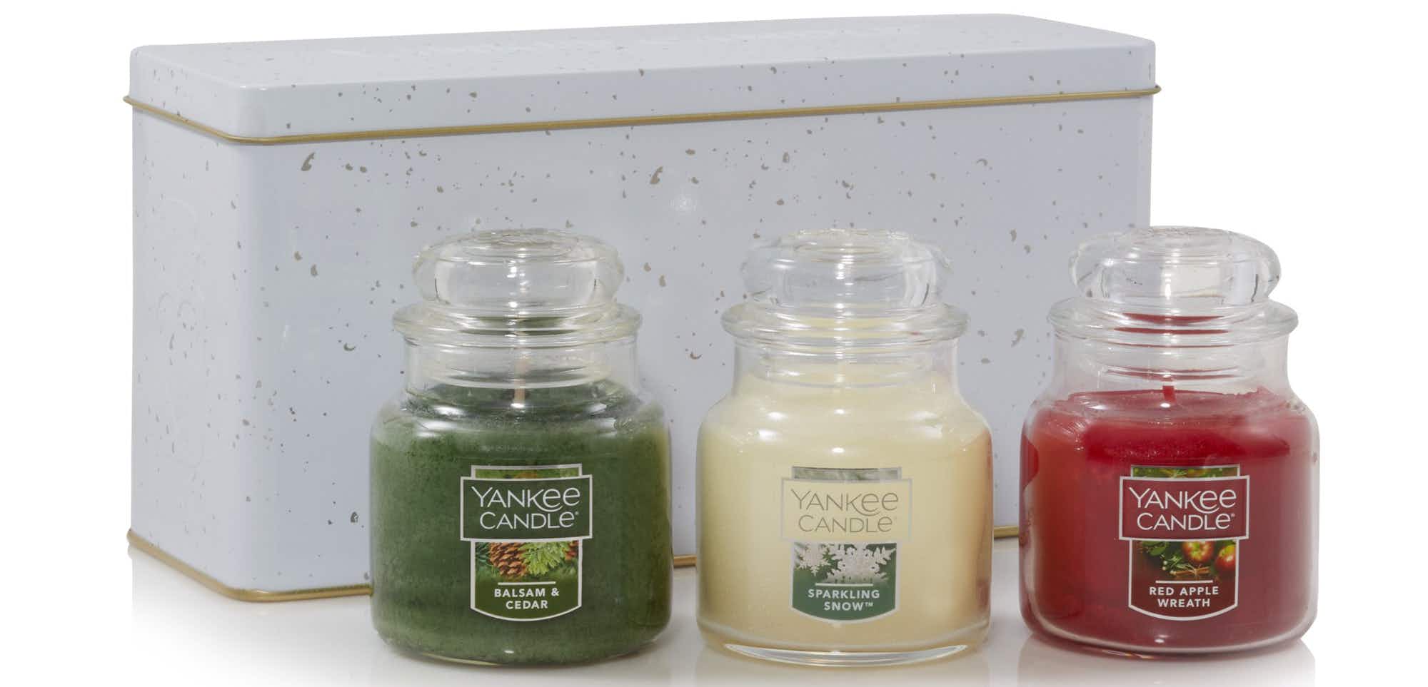 walmart-yankee-candle-small-jar-holiday-gift-set-2021