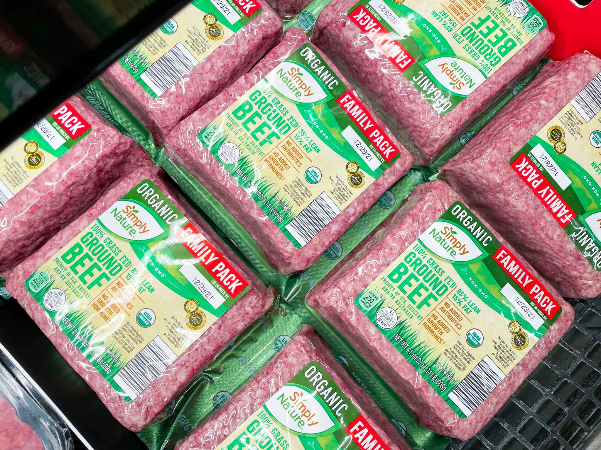 aldi simply nature grass-fed organic ground beef in store cooler