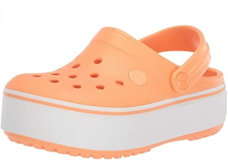 amazon crocs screenshot 1638900924 1638900924 e1638900983617