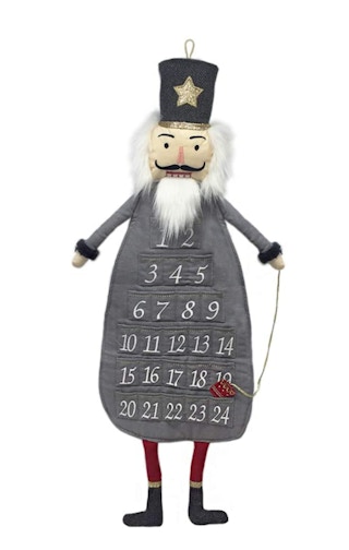 amazon mon ami nutcracker calendar 2021 1 1638363958 1638363958 425x669