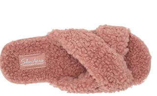 amazon sketchers slippers screenshot 1638475740 1638475740 e1638475760539
