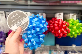 hallmark bows ribbon gift deal cvs em dec 2021 1638815966 1638815966