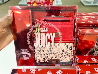 jcpenney-juicy-couture-gift-wallet-set-2021-3-2