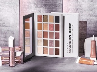 morphe madison beer collection 122321b 1640271585 1640271586