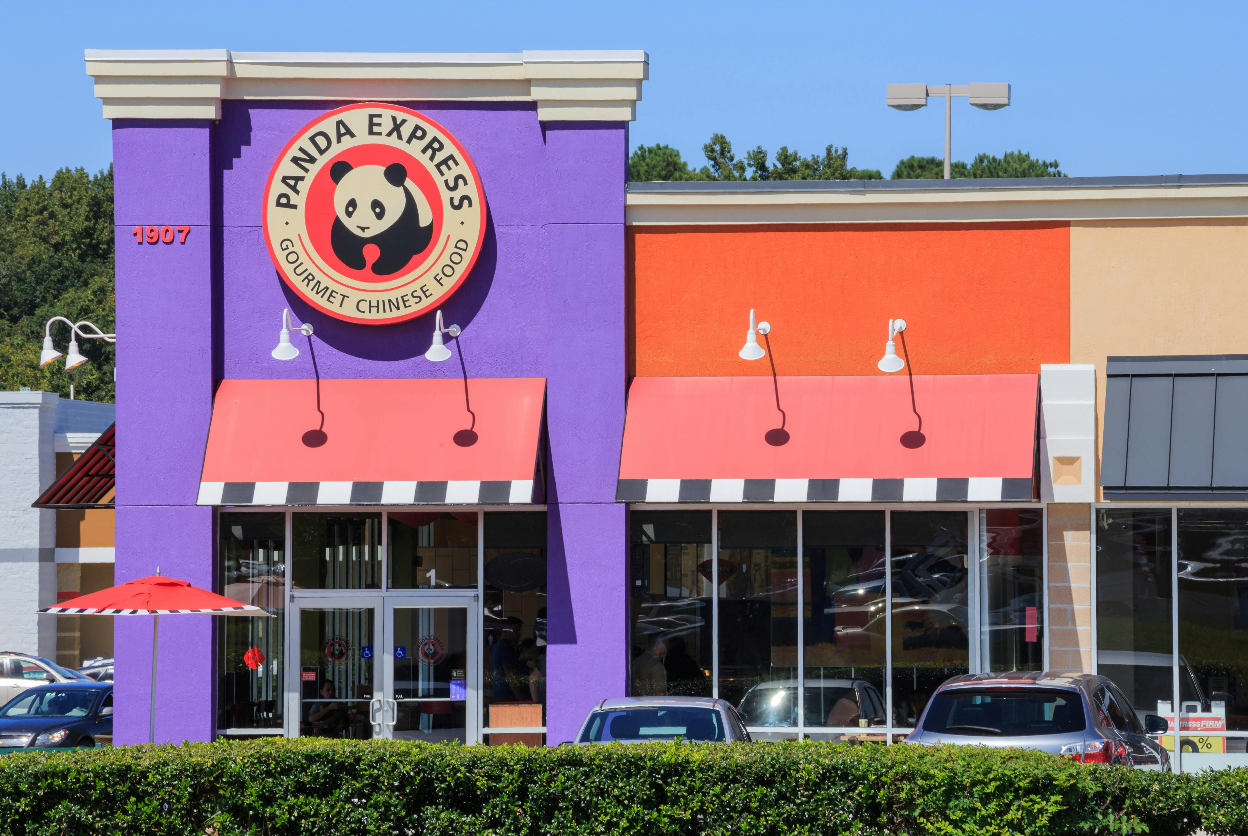 The front of a Panda Express restaurant
