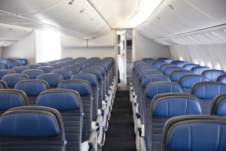 United Airlines economy cabin seats