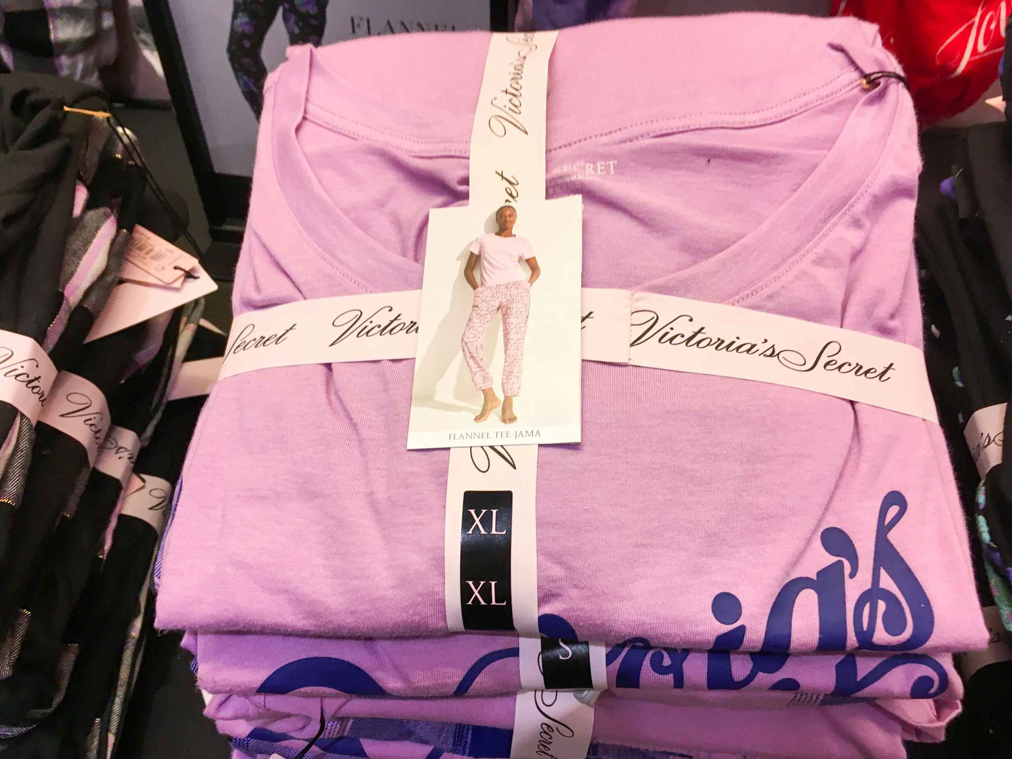 victoria-secret-pajama-set-2021-2-2