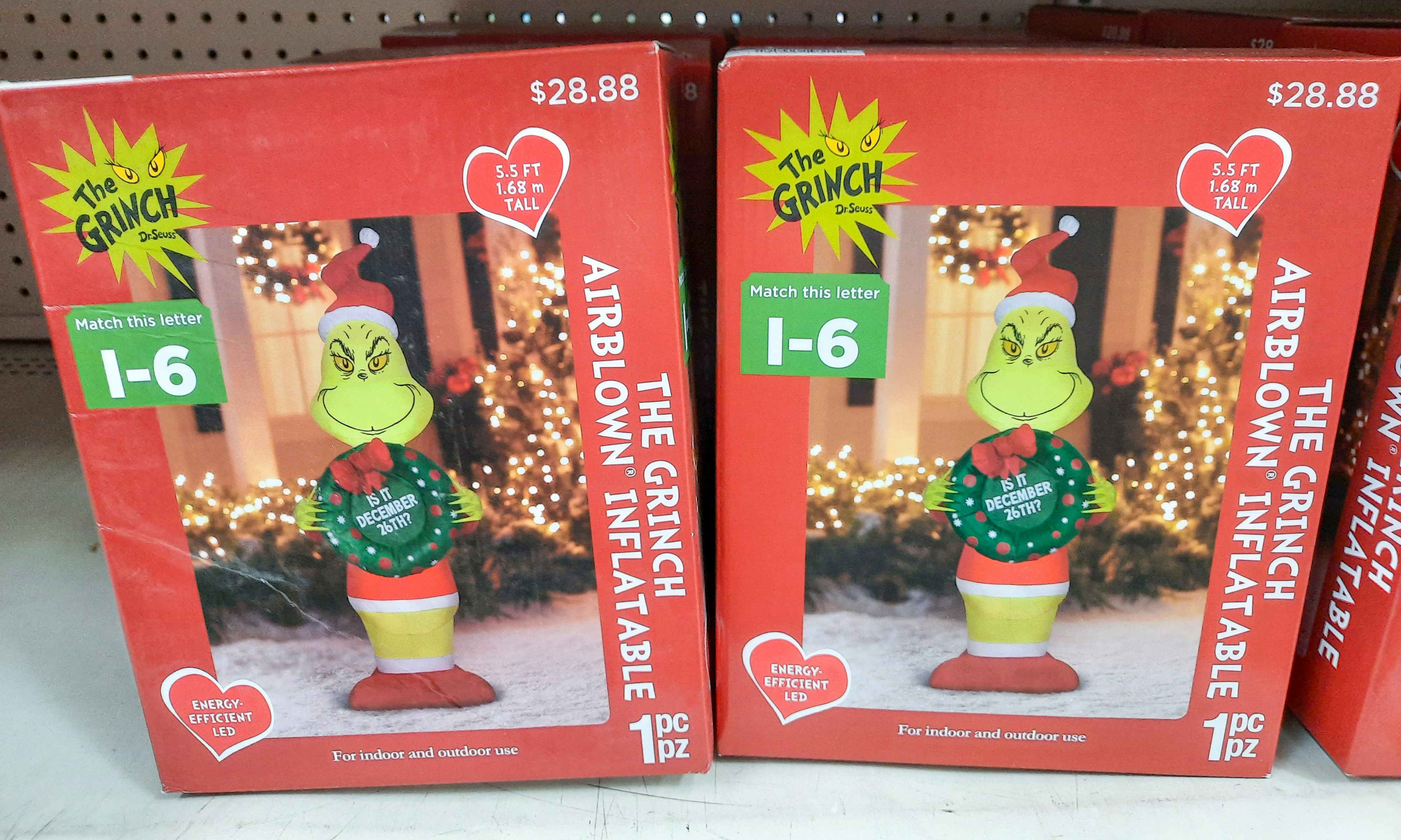 walmart-christmas-grinch-inflatable-2021