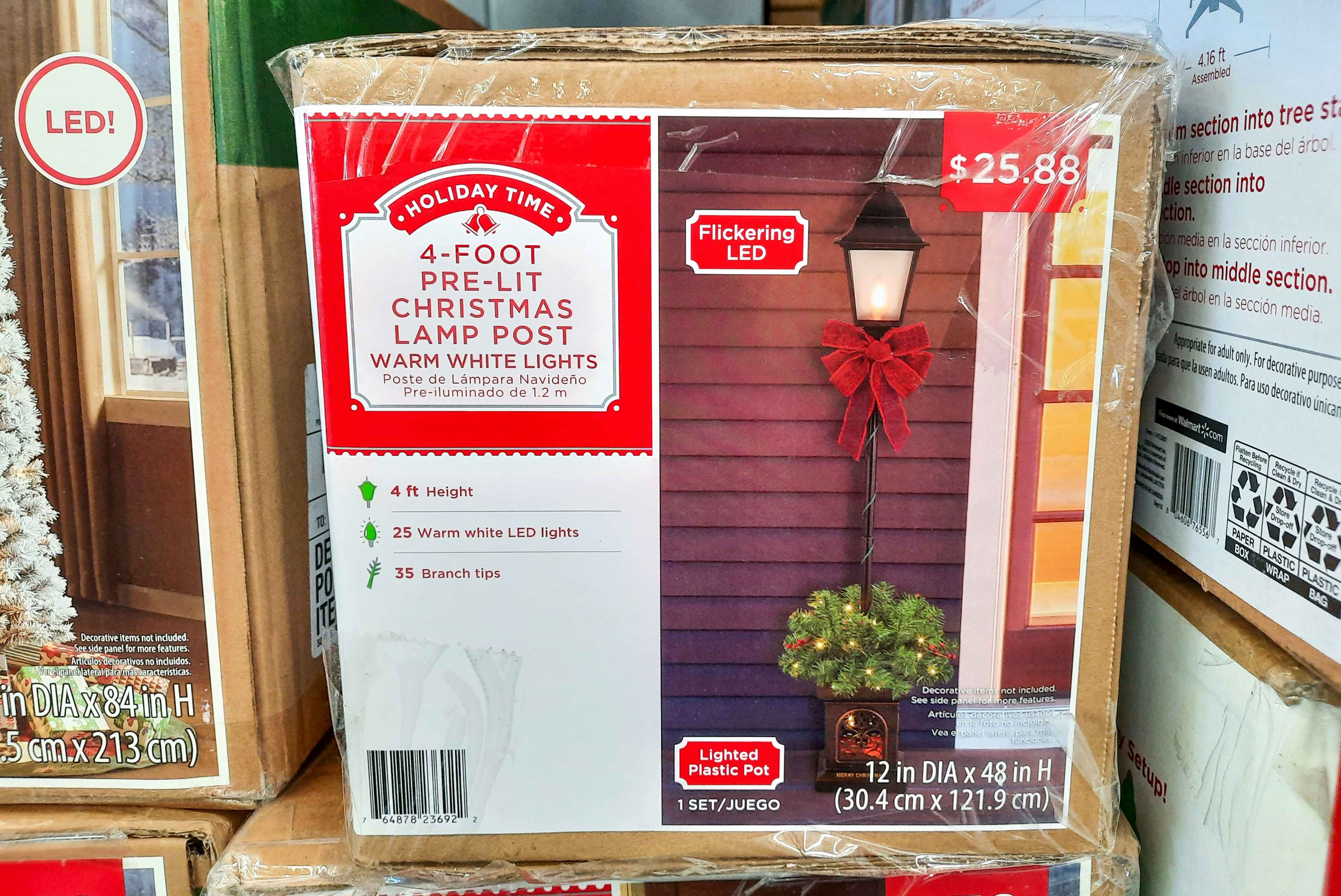 walmart-holiday-time-christmas-lamp-post-2021