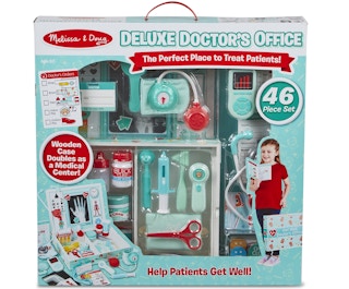 walmart-melissa-and-doug-deluxe-doctors-office-play-set-2021