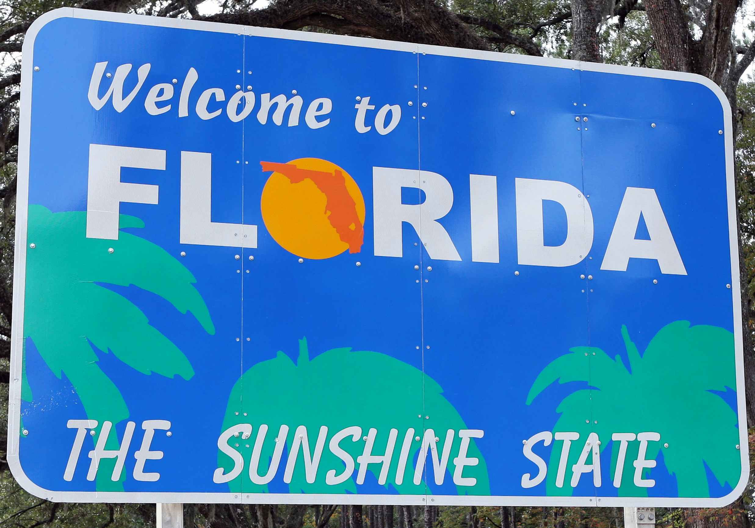 Close up of the Welcome to Florida road sign.