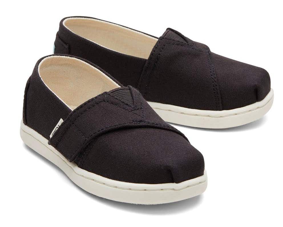 zulily-toms-shoes-kid-2021-1